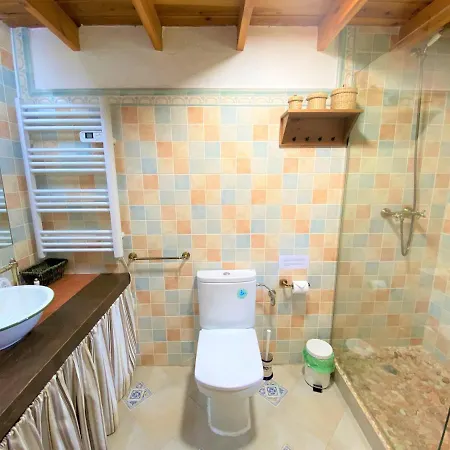 Casa Rural La Finca De Gredos Εξοχικό σπίτι *